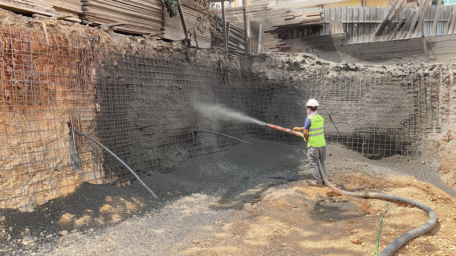 Yasemin Apartmanı | İksa Projesi Kapsamında Shotcreate Uygulaması | Bera Mimarlık