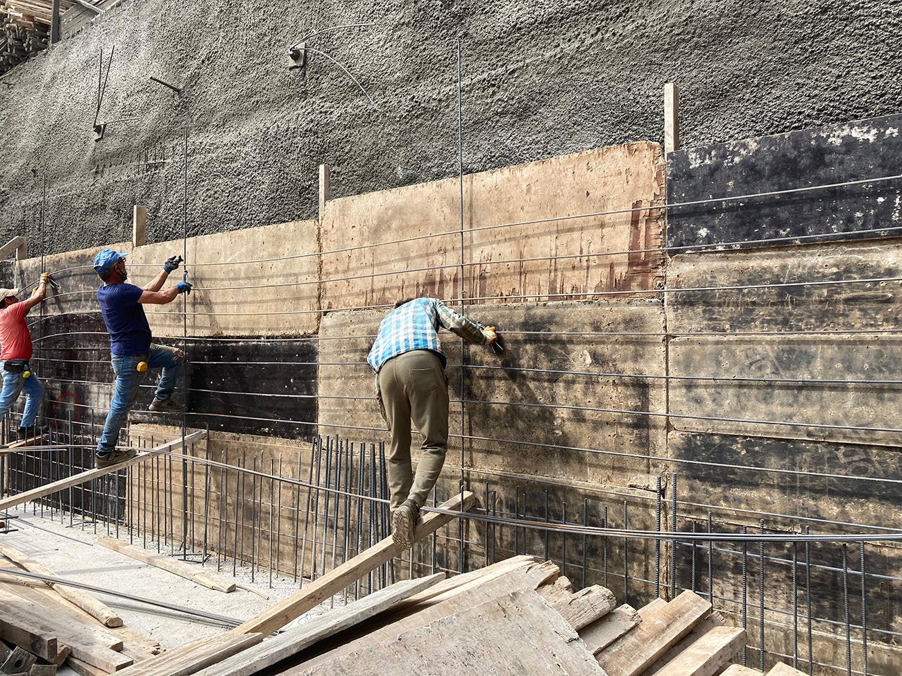 Yasemin Apartmanı | Temel Perde Uygulaması | Bera Mimarlık